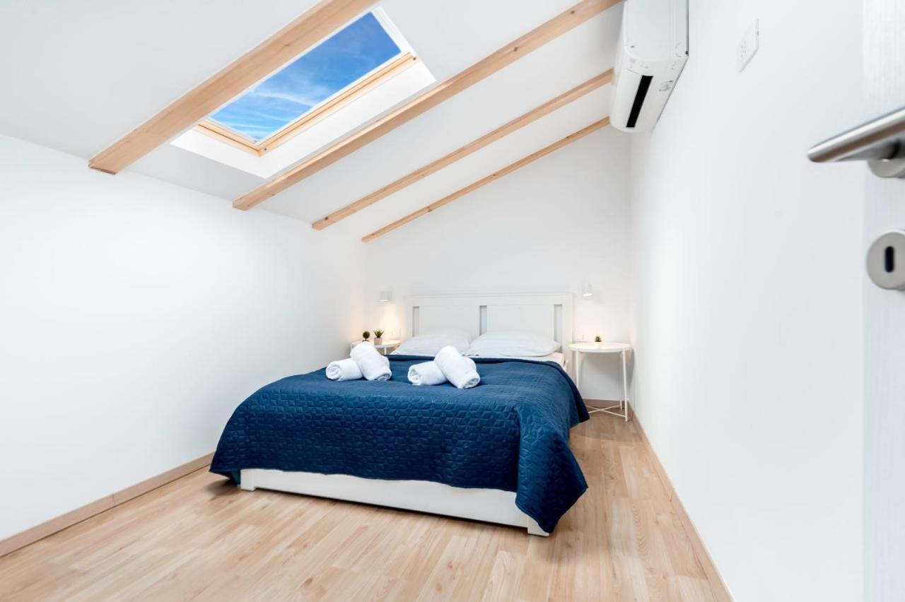 City Comfort Apartments Rovinj Exteriör bild