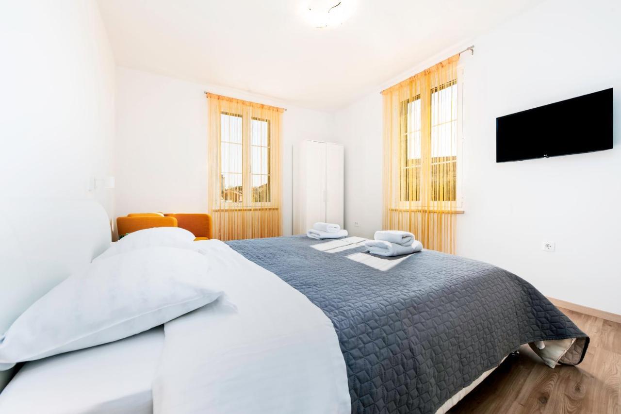 City Comfort Apartments Rovinj Exteriör bild