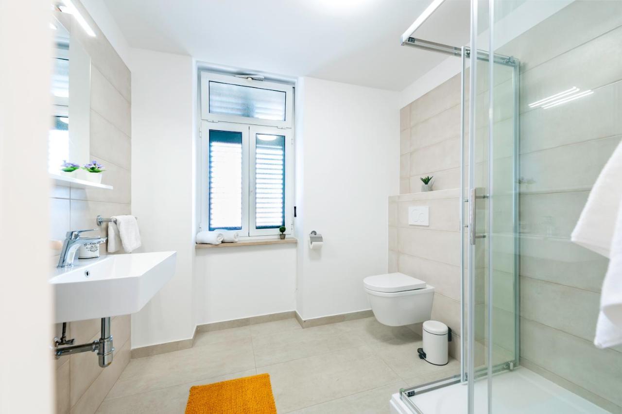 City Comfort Apartments Rovinj Exteriör bild